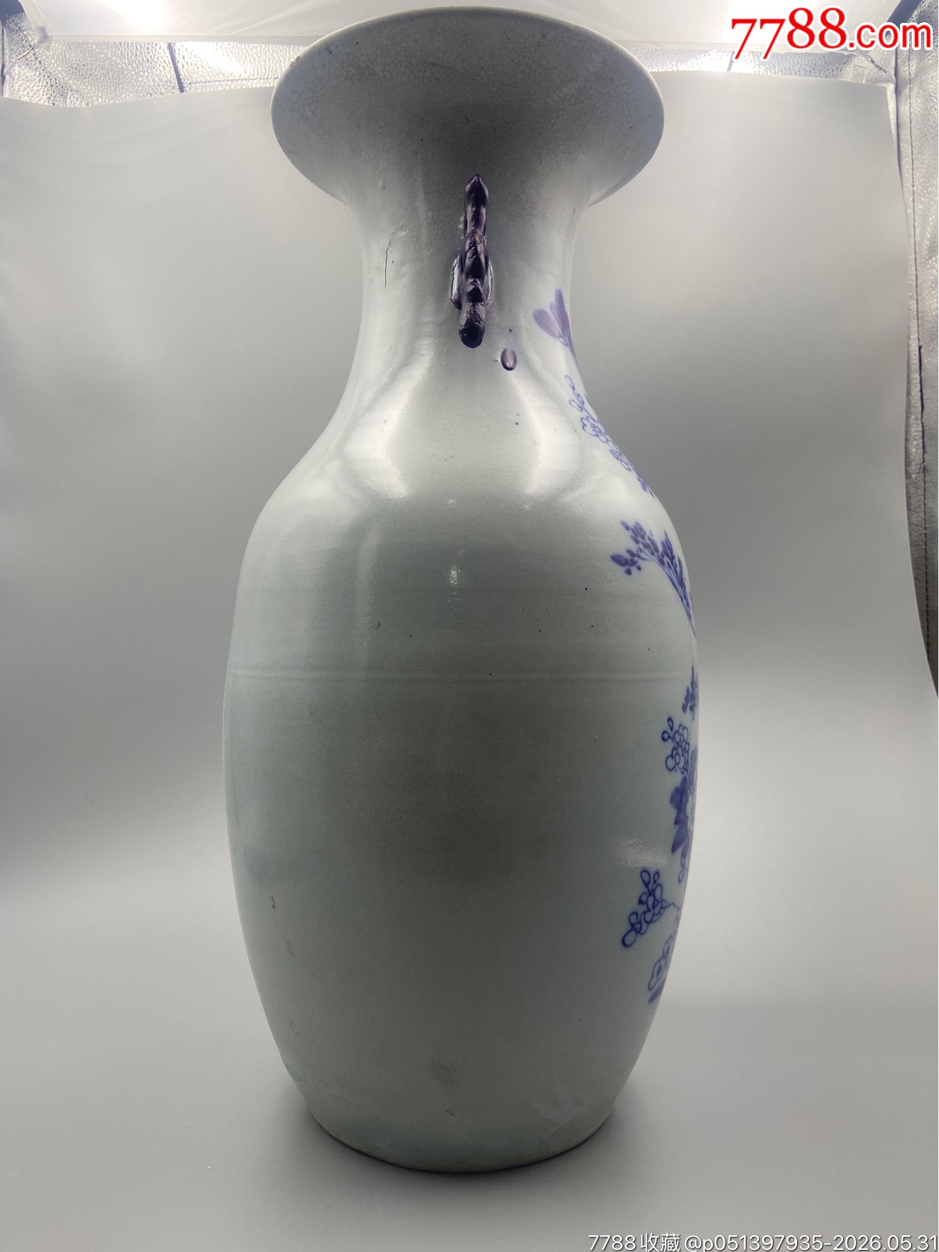 歐洲回流，晚清民國(guó)博古青花大瓶。畫工精細(xì)，絕對(duì)算是同類題材中的佼佼者了_價(jià)格801元_第2張_