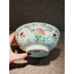 清同治精品同治款四季花卉大碗