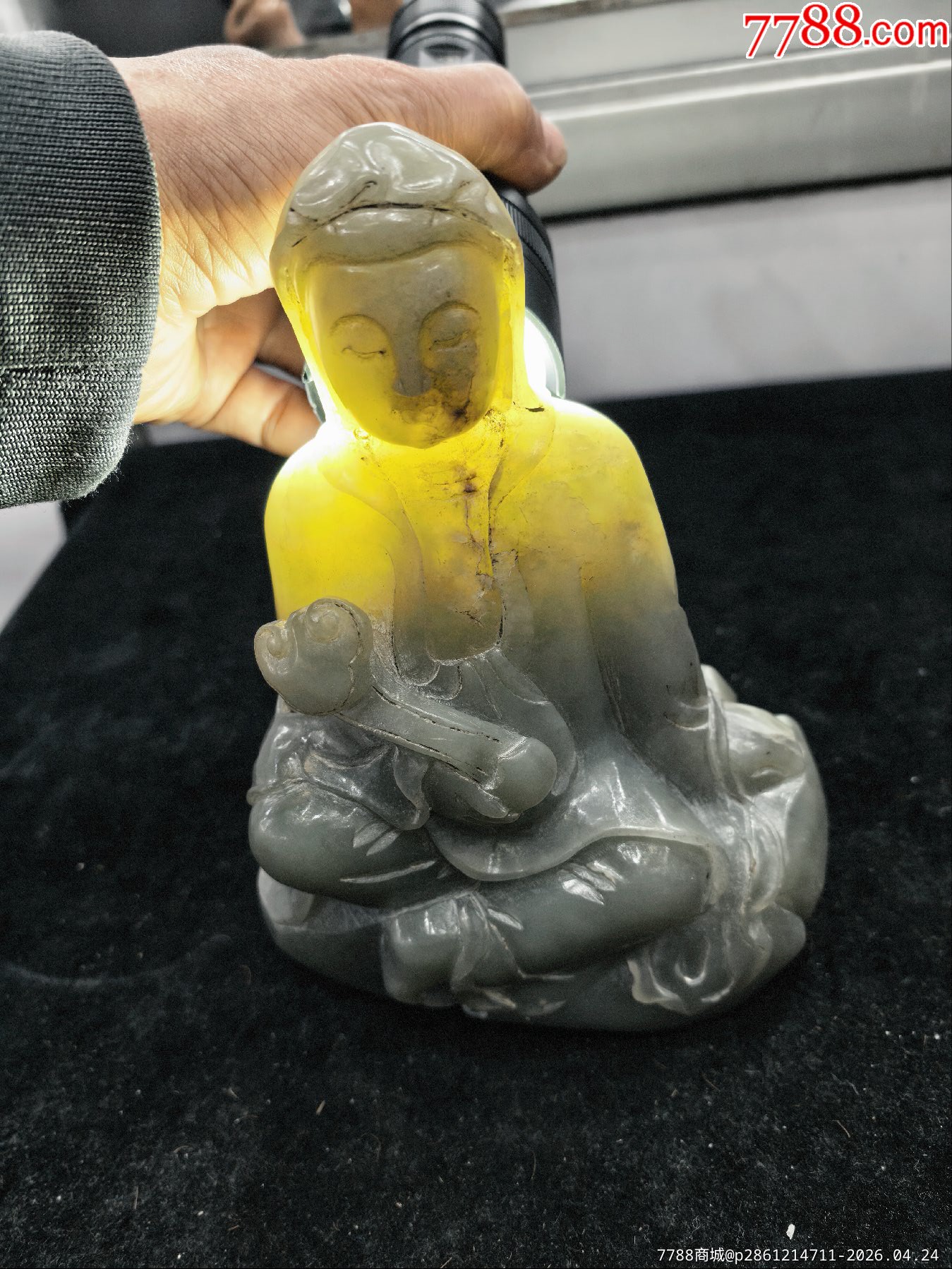 原味極美品純天然和田青白玉雕厚重觀音一尊_價(jià)格400元_第5張_