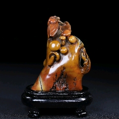 珍藏田黄石薄意闲章【松山观景圖】田黄原石原色（硬）料纯手工雕刻