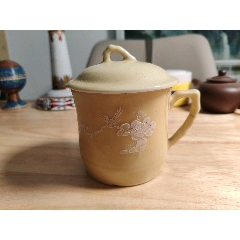 六十年代景德镇黄釉堆白花鸟茶杯__【7788商城】