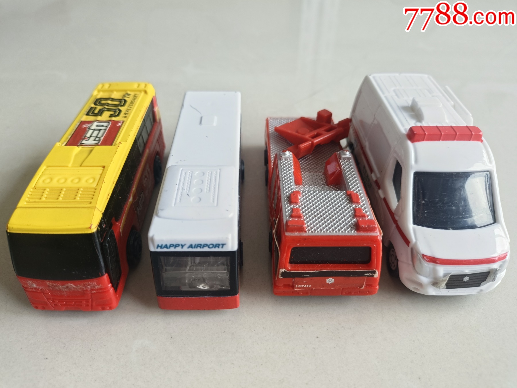 鐵皮塑料客車消防車玩具車兒童汽車模型玩具汽車80-90懷舊_價(jià)格3元_第1張_