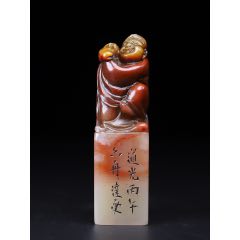珍品旧藏．篆刻家乙卯年秋堂作。精品寿山石田黄级田黄石印章。石质温润