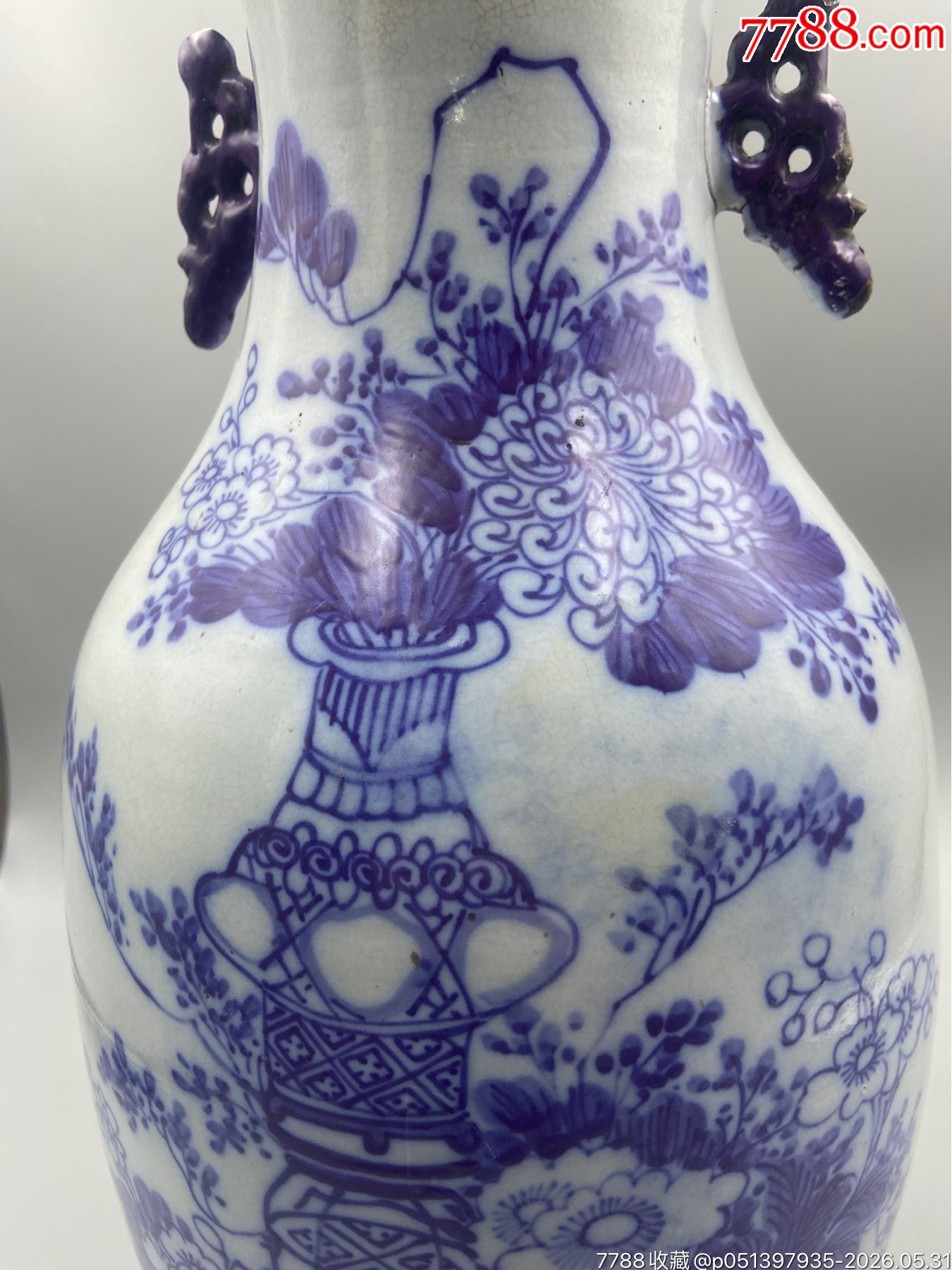 歐洲回流，晚清民國(guó)博古青花大瓶。畫工精細(xì)，絕對(duì)算是同類題材中的佼佼者了_價(jià)格801元_第8張_