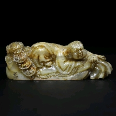 珍品旧藏．篆刻家昌硕作。精品寿山石田黄级（硬料）田黄石山水人物故事