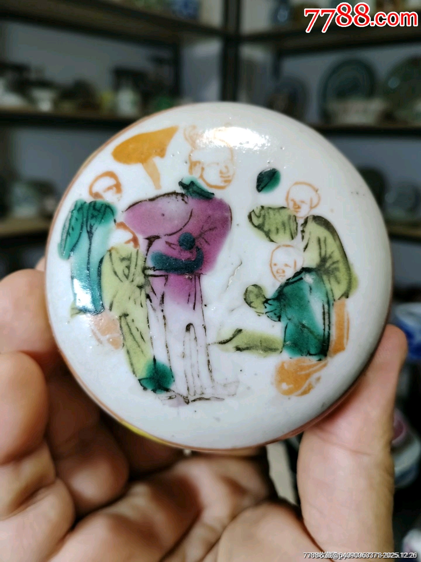 全品）晚清粉彩五子登科人物粉盒，品相如图全品尺寸直径8.5cm高5.5cm_