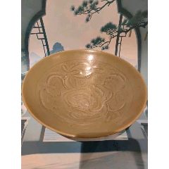 値下げ　宋 青磁雙魚洗 水洗 青磁盘 A rare and large Longquan celadon 'twin fish' washer, Southern Song