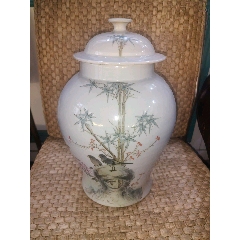 粉彩將軍罐完好品佳！