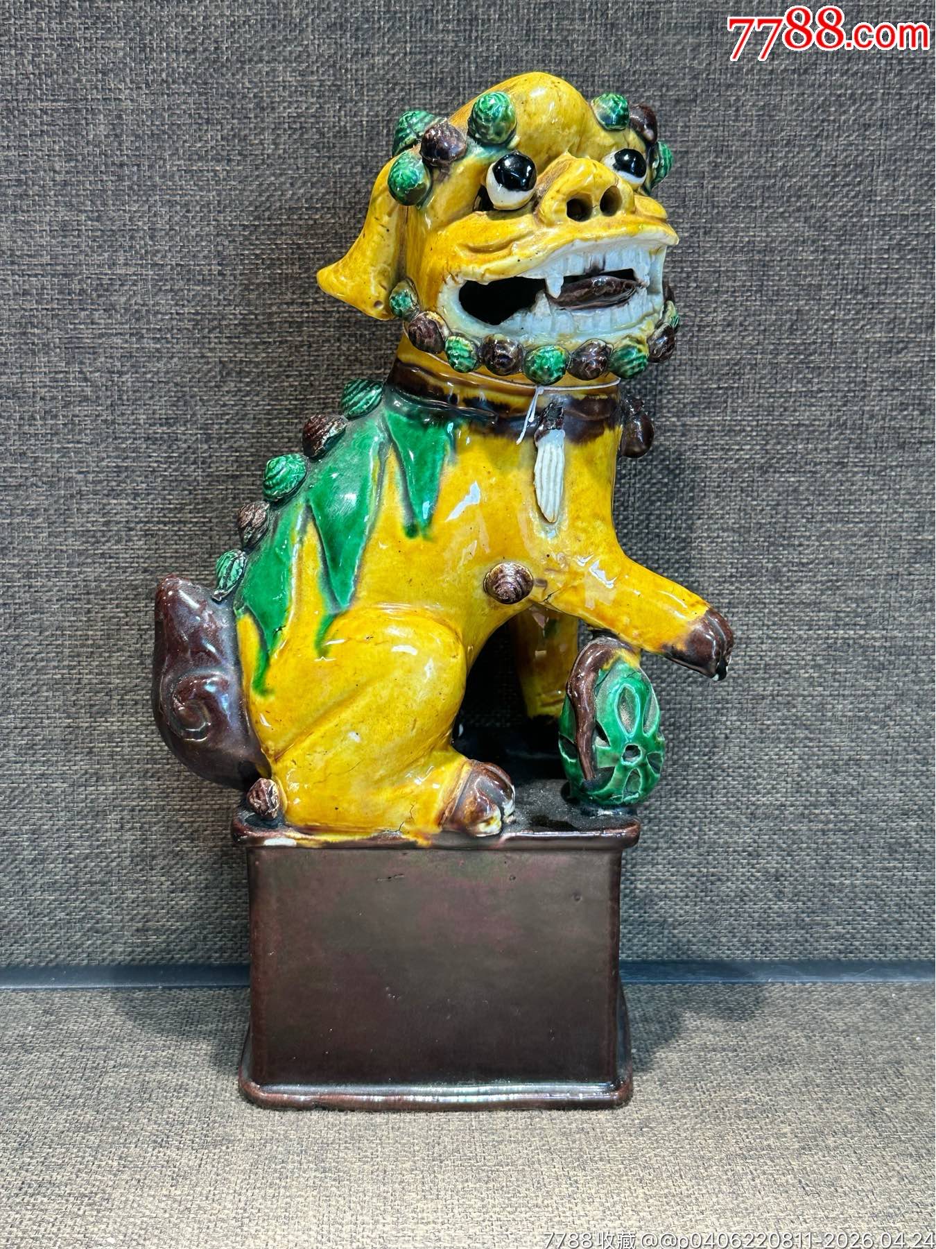 清光緒素三彩獅子滾繡球瓷塑_價格1352元_第1張_