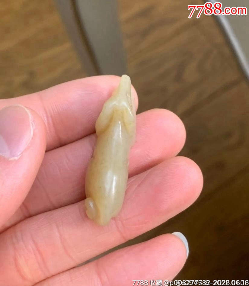 老庫存和田玉旺財(cái)擺件把狗作為吉祥和財(cái)富的象征，如果誰家突然來了一只狗，主人就會很_價(jià)格56元_第2張_