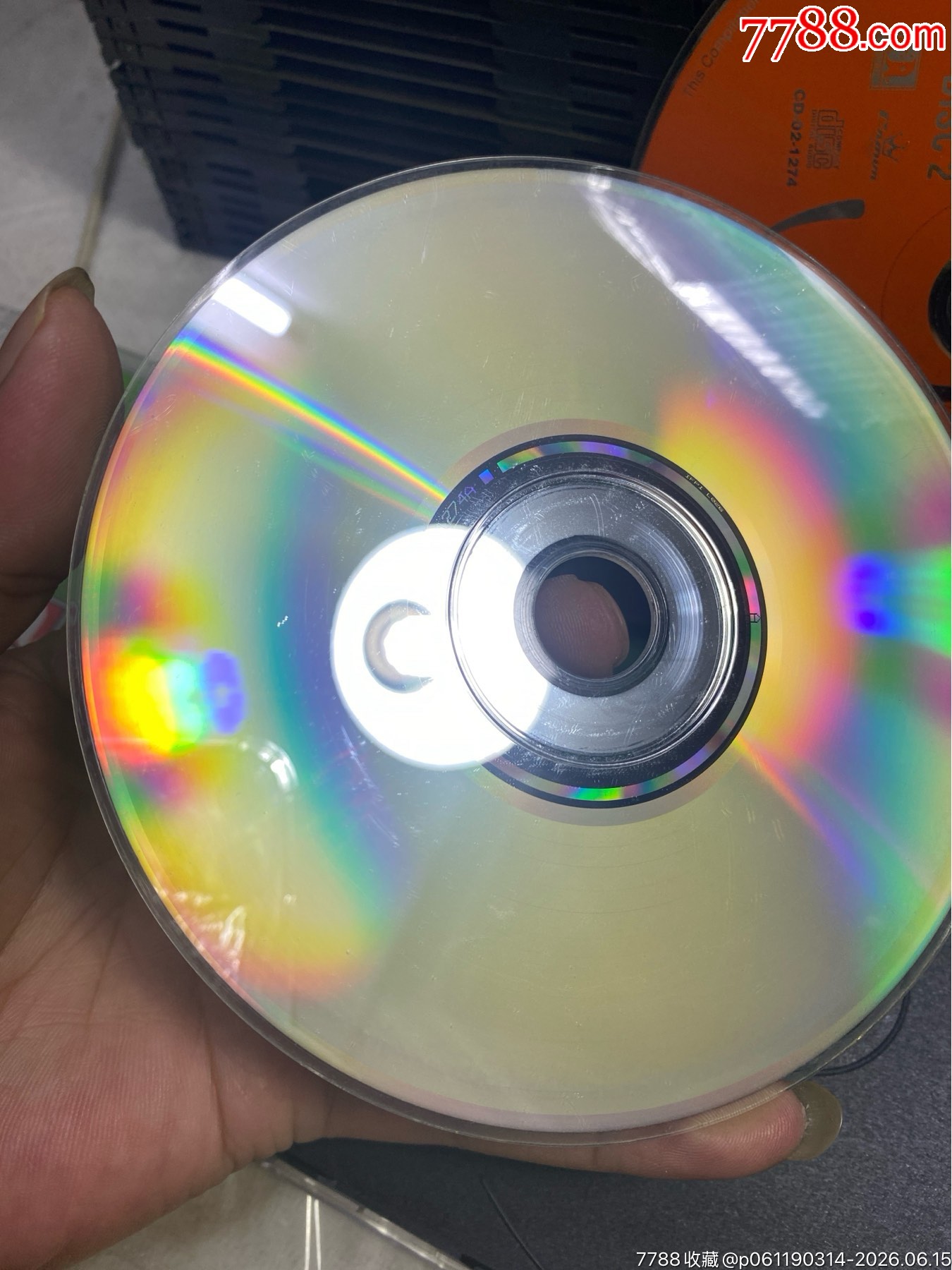 時(shí)光倒流30年。2Cd。85新。一張內(nèi)圈有裂_價(jià)格30元_第5張_