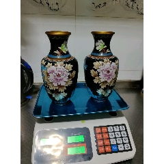 景泰藍(lán)花瓶一對(duì)，品相如圖，歡迎收藏