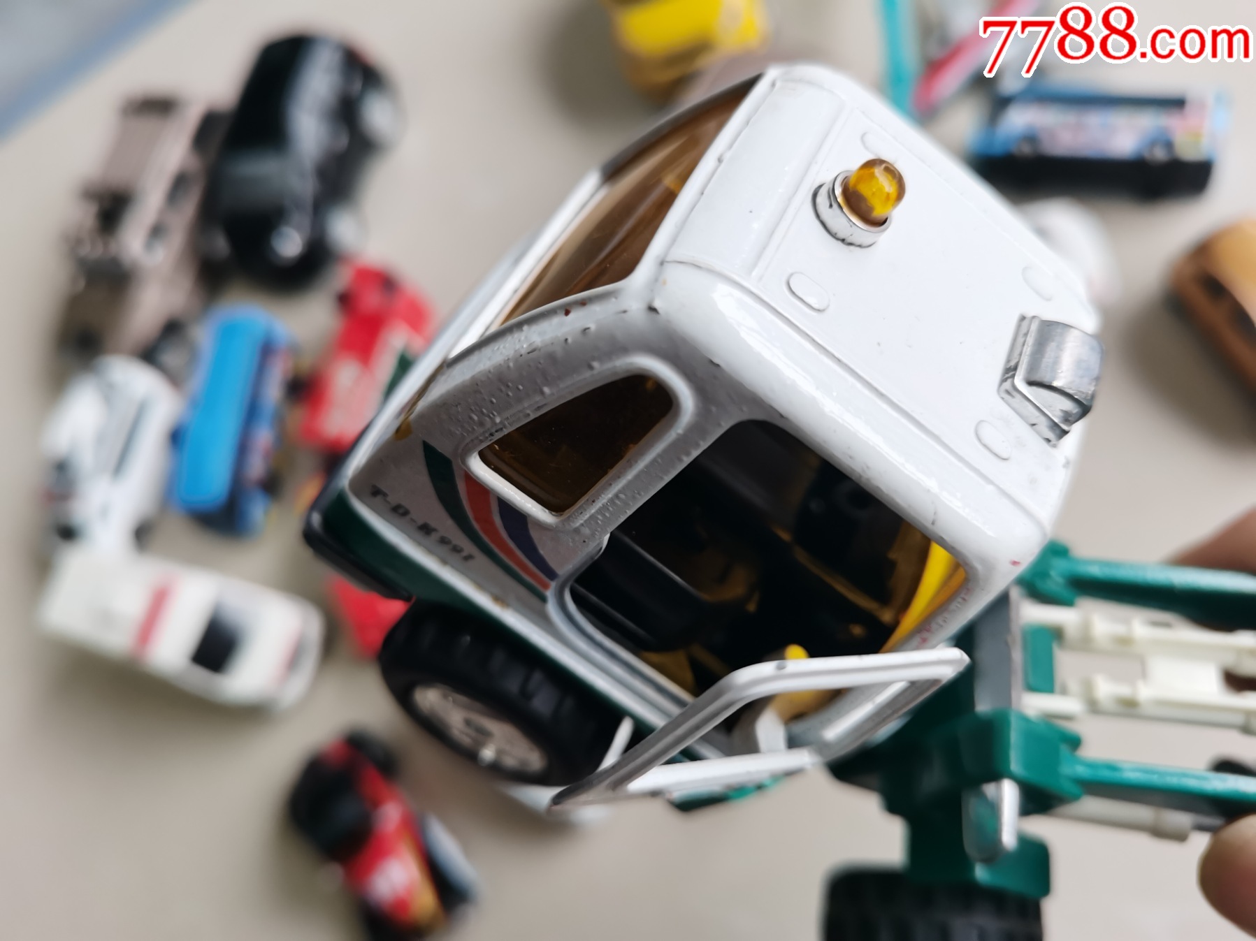 鐵皮塑料玩具車兒童玩具飛機可口可樂車懷舊土方車罐車挖掘機消防車動畫80-90懷舊_價格27元_第7張_