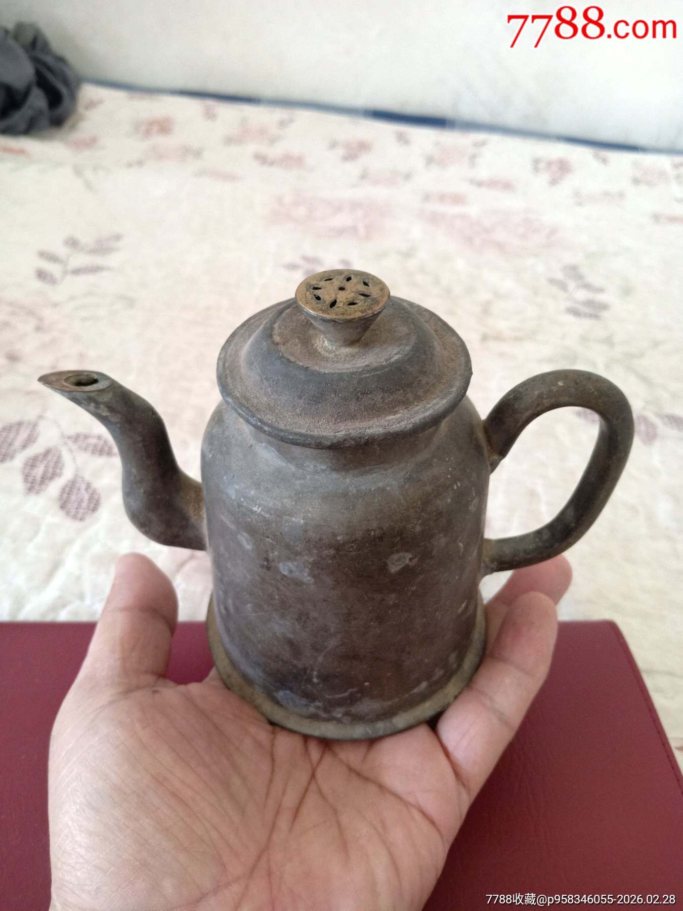 莲子钮锡壶-锡壶/锡器-7788期刊网