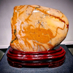 牛氣沖天奇石造型石畫(huà)面石三江石擺件