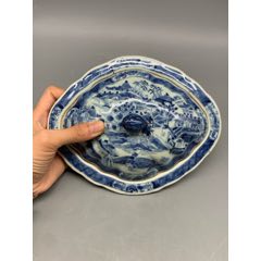 清乾隆青花山水楼阁纹花口桃钮盖锅__【7788收藏】