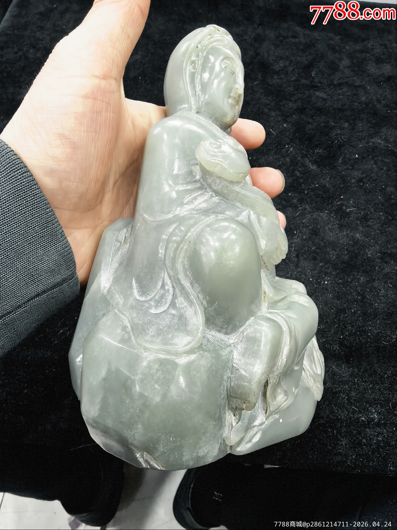 原味極美品純天然和田青白玉雕厚重觀音一尊_價(jià)格400元_第2張_