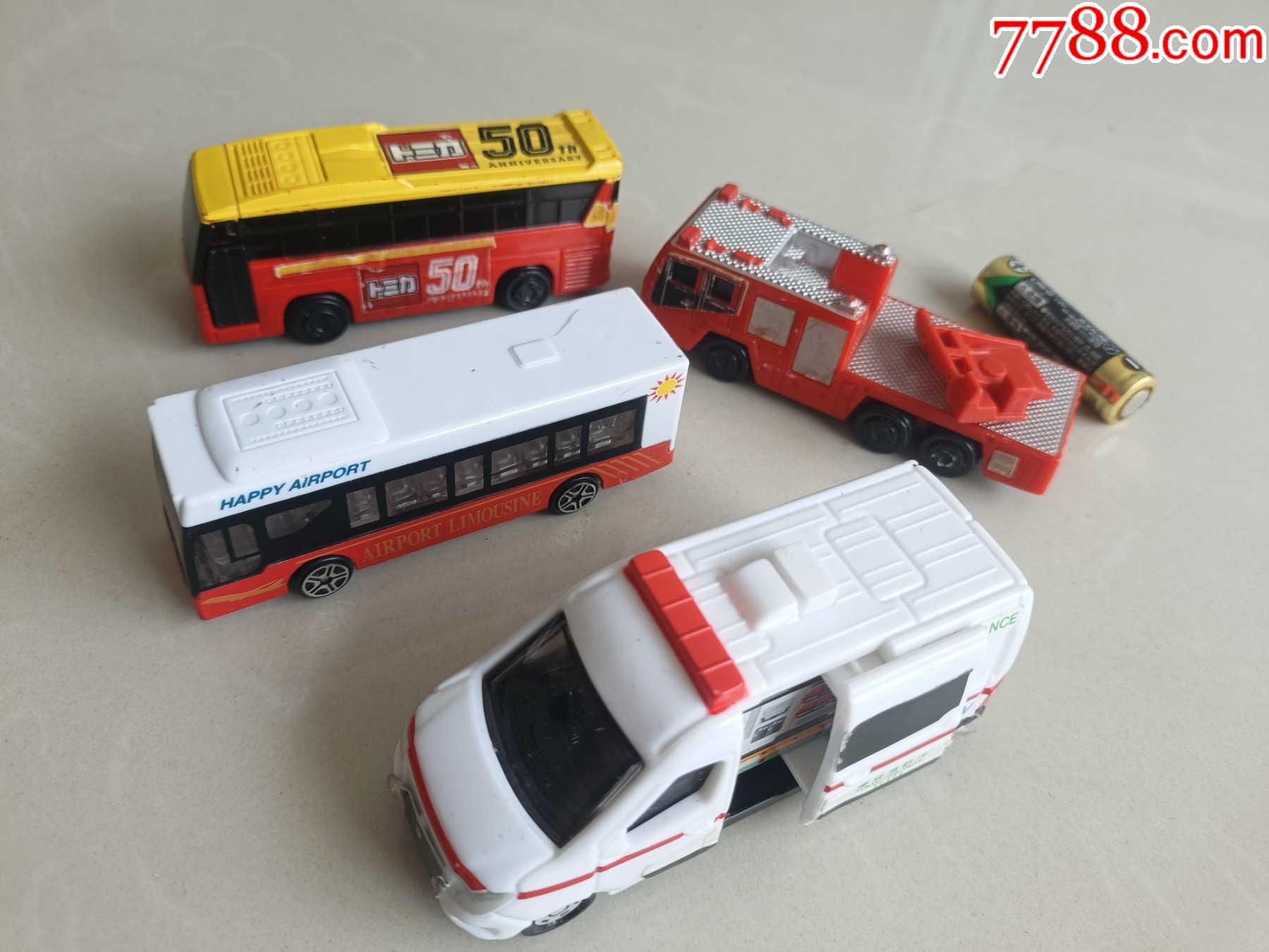 鐵皮塑料客車消防車玩具車兒童汽車模型玩具汽車80-90懷舊_價(jià)格3元_第3張_